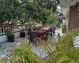 Villa AlexMarie guest house - Candolim