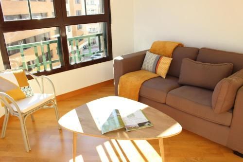 Apartaments Plaza Príncipe Viana - بنبلونة - غرفة معيشة