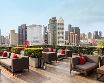 Raffles Makati - Makati - Bar