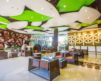 Aziza Paradise Hotel - פוארטו פרינססה סיטי - לובי