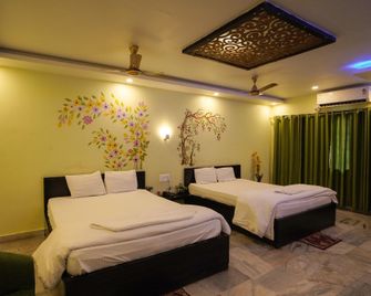 Hotel Shantinivas - Kulti - Bedroom