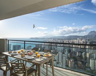 Pierre & Vacances Benidorm Horizon - Benidorm - Balcony
