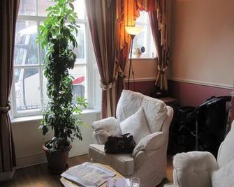 Hazelbrook House B&B - Dublin - Living room
