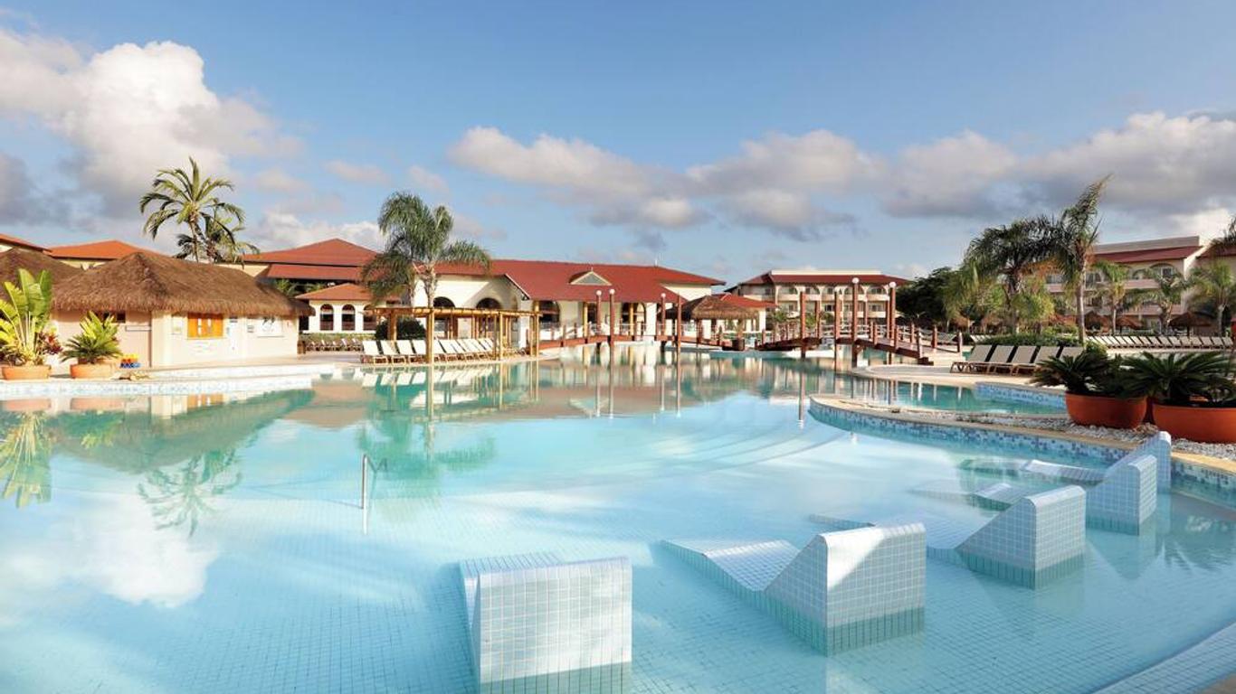 Grand Palladium Imbassai Resort And Spa