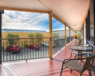 Harbourside Lodge - Nelson - Balcony