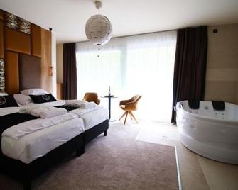 Baobab Suites - Siófok - Soveværelse