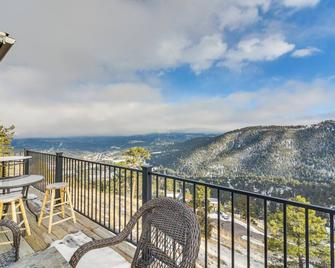 Mountain Retreat Near Lake, Red Rocks & Golden! - Evergreen - Balcony