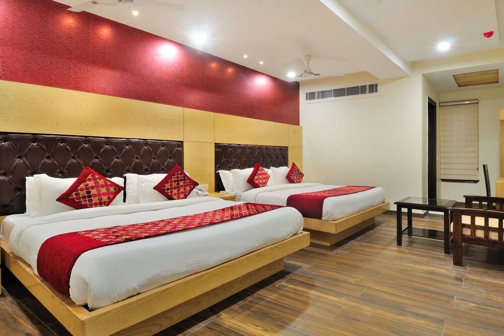 Hotel Grand Uddhav thumbnail 2