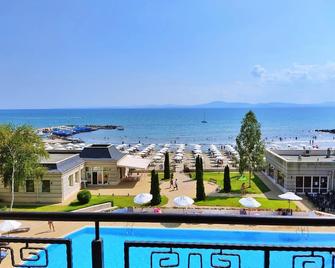 Festa Pomorie Resort - Pomorie - Πισίνα
