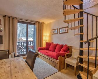 Apartment Petit Dru - Central Chamonix Mezzanine with Mont Blanc - Chamonix - Living room