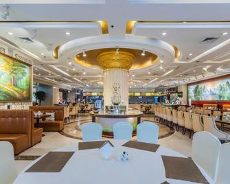 Shijiazhuang Shen Zhou 7 Star Hotel - Shijiazhuang - Restaurant
