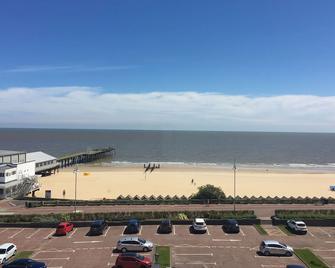 The Clyffe Hotel - Lowestoft - Pláž