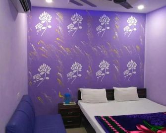 Goroomgo Atithi Galaxy Kanpur - Kanpur