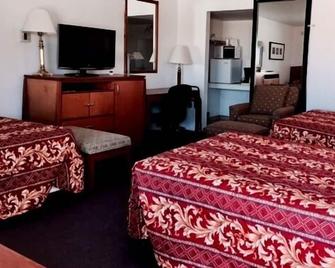 Maple Inn and Suites Los Banos - Los Baños - Habitación