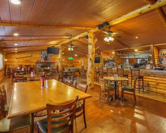 Two Beautiful Units! Ultimate Outdoor Group Getaway! Pool, Near Hiking - Payson - Бар