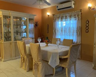 Alluring Ambrosia 3br - Trincity - Dining room