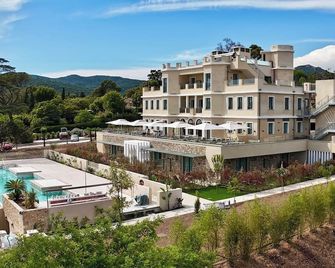 Hotel Le Chateau Rose - Port Grimaud - Budova