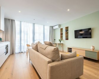 Tierrazul Art Boutique White Nordic Suite - Adeje - Olohuone