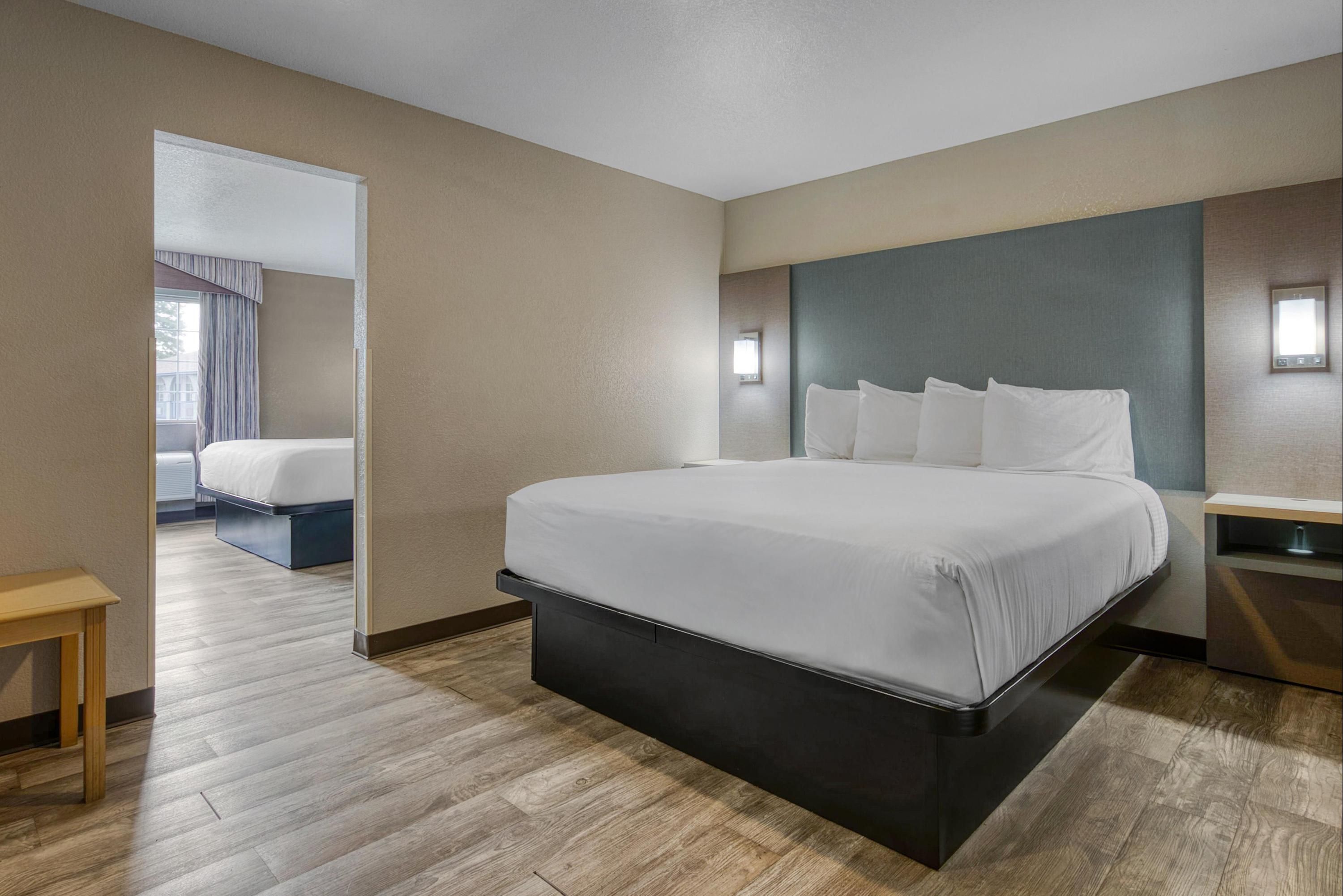 SureStay by Best Western Ukiah - Ukiah - Bedroom