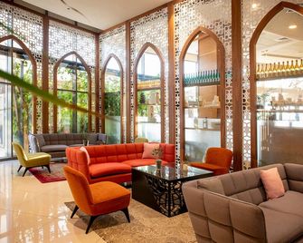 Ramada by Wyndham Nazareth - Nazareth - Lounge