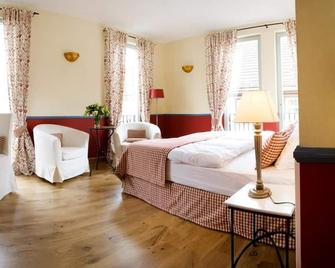 بنسيون لا كازا دي كولوري - ويمار - غرفة نوم