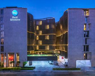 Best Western Ratchada Hotel - Bangkok - Building