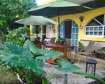 Mi Casa es Tu Casa - Cancún - Patio