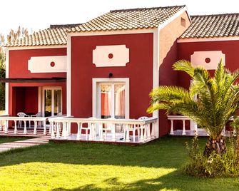 Haroula Apartments - Sidari