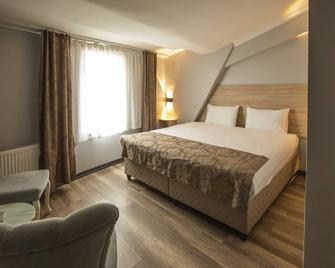 كونوك هوتل - اشكيسهير - غرفة نوم