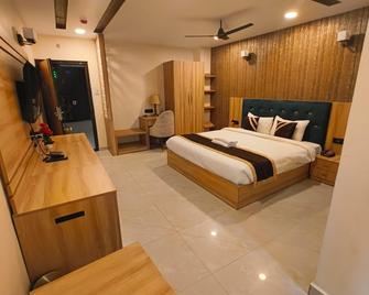 Wishotel Xpress Hotel Gk Inn - Dewas - Habitación