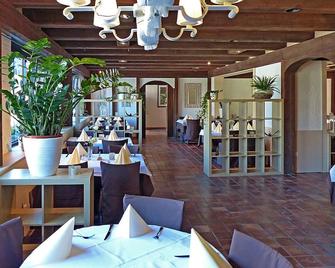 Hotel-Restaurant Donnici im Schwyzerhüsli - Viernheim - Restaurant