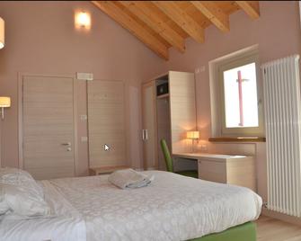 Malga Zebari - Velo Veronese - Bedroom