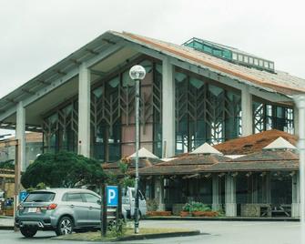 Negura - Ogimi - Building