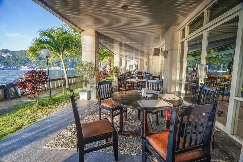 Swiss-Belhotel Papua - Jayapura - Innenhof
