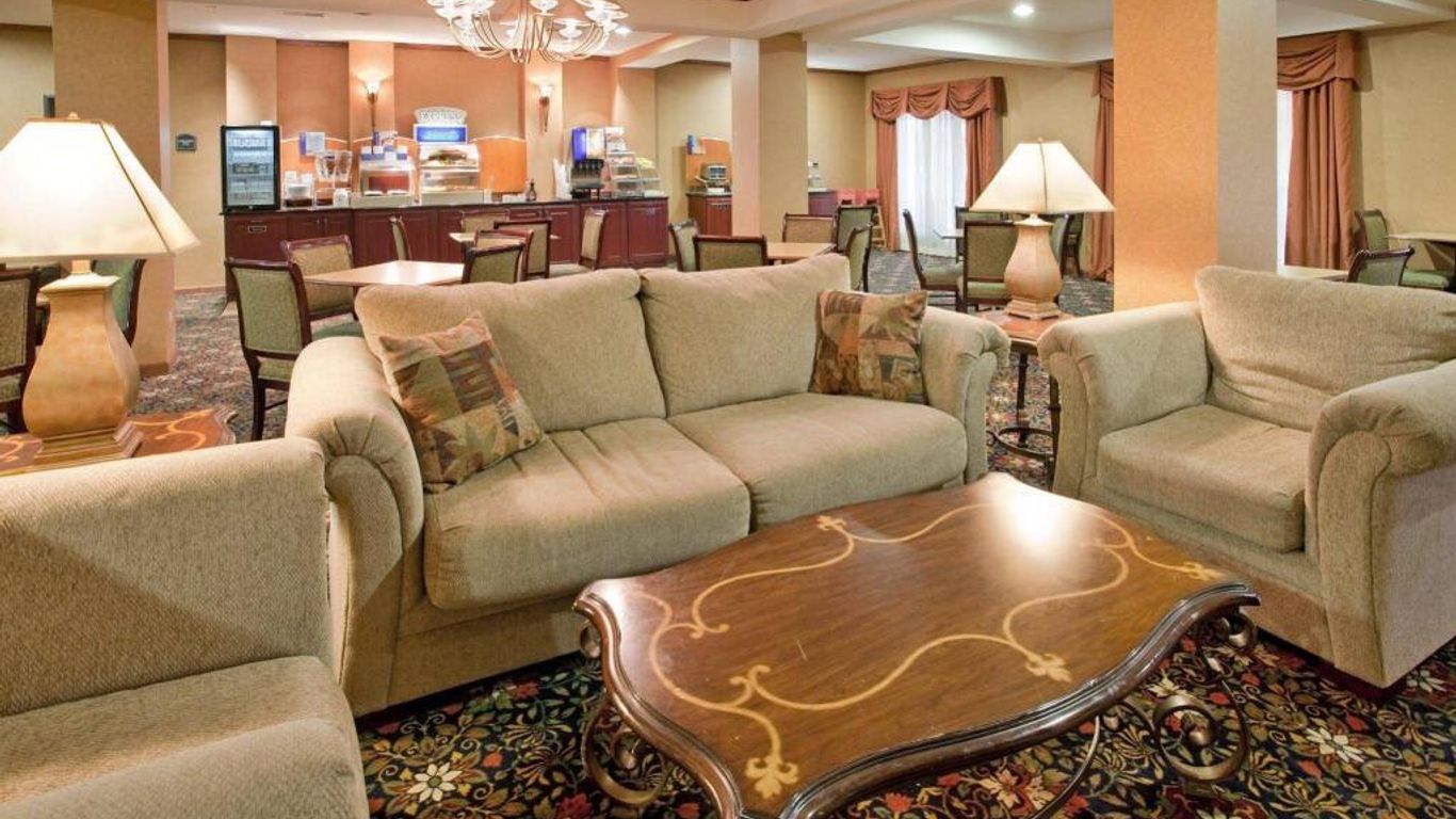 Holiday Inn Express & Suites O'fallon/Shiloh By IHG