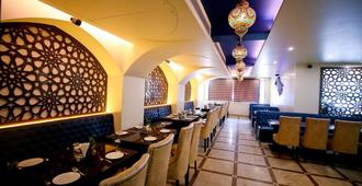 Hotel Moti Palace - Agra - Restaurant