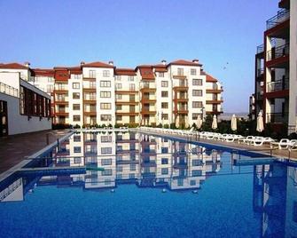 Panteli Apart House - Aheloy - Pool