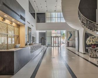 S Hotel Bahrain - מאנאמה - לובי