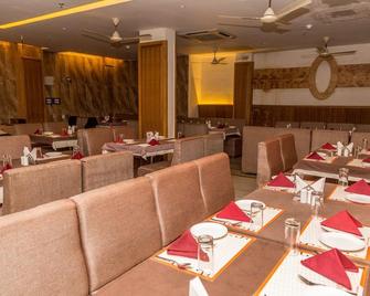 Hotel Madhuvan Serai - Manipala - Restaurant