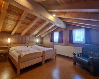 Hotel Astoria - Obergoms - Chambre