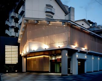 Notoya - Komatsu - Building