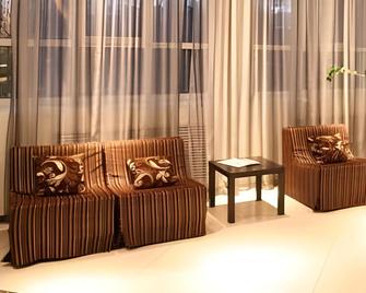 IzhHotel - Izhevsk - Lounge