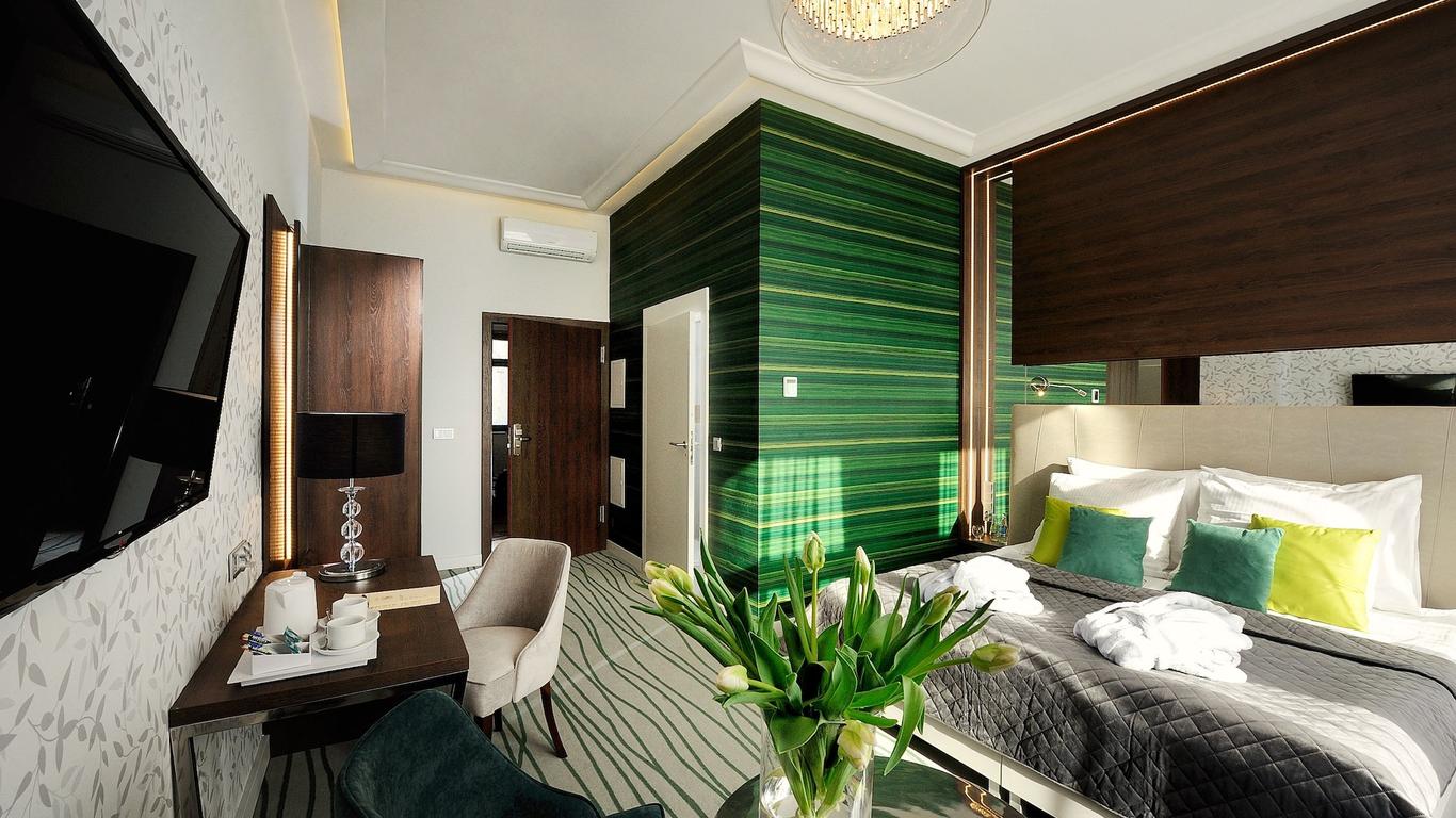 Plaza Boutique Hotel