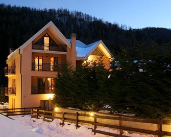 Residence Villa Frejus - Bardonecchia - Edificio