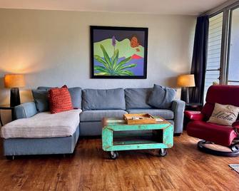 North Shore of Maui - 2bd-2bath - Paia - Wohnzimmer
