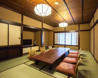 Higashi Ishikawa Ryokan - Matsumoto - Comedor