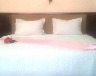 Houna El Ferdaous - Oran - Bedroom