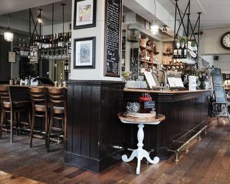 Swan Hotel - Arundel - Bar