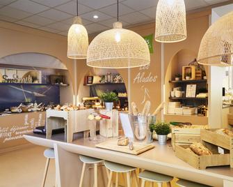 ibis Styles Toulon Centre Port - Toulon - Dining room