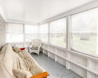 Old Orchard Cottage - Old Orchard Beach - Huiskamer